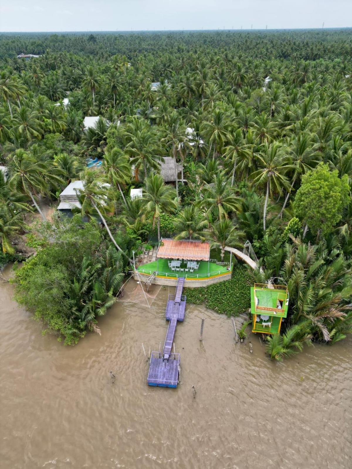Homestay Nam Ham Luong Ben Tre Eksteriør billede